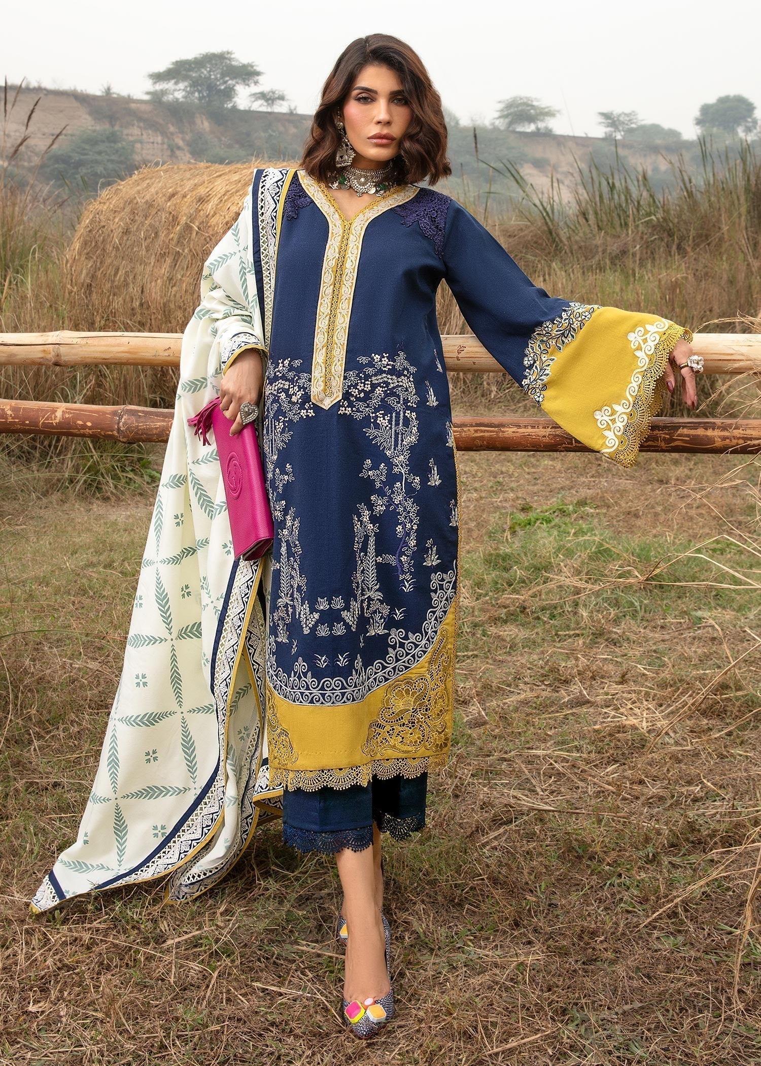 Saira Shakira | Raya Winter Stitched 23 | Neal -  Saira Shakira Luxury - Original Designer Dress - House of Maryam