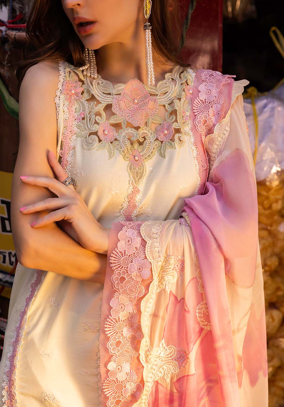 Zarqash | Luxury Lawn 25 | ZQLU 009 LAYLA -  Zarqash Ladies Clothes - Original Designer Dress - House of Maryam