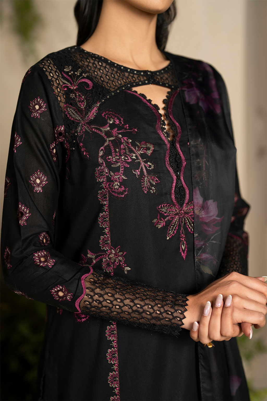 Iznik | Festive Lawn 25 | EFL-03 -  Iznik Ladies Clothes - Original Designer Dress - House of Maryam