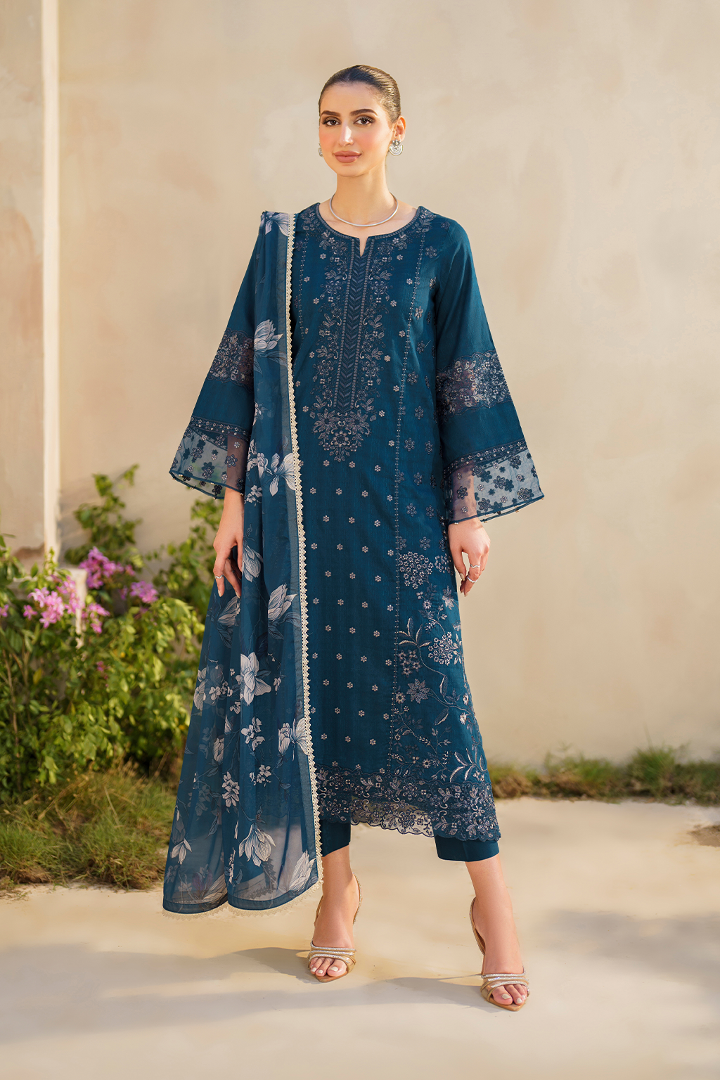 Iznik | Festive lawn 24 | SFL-01 -  Iznik Luxury - Original Designer Dress - House of Maryam