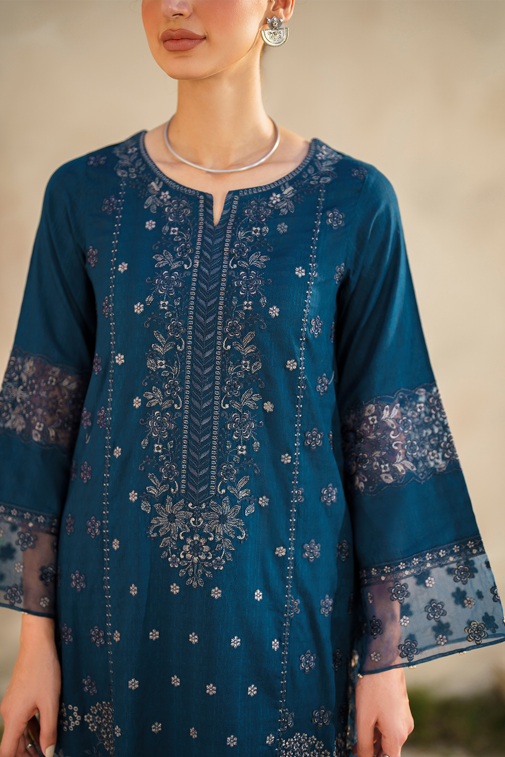 Iznik | Festive lawn 24 | SFL-01 -  Iznik Luxury - Original Designer Dress - House of Maryam