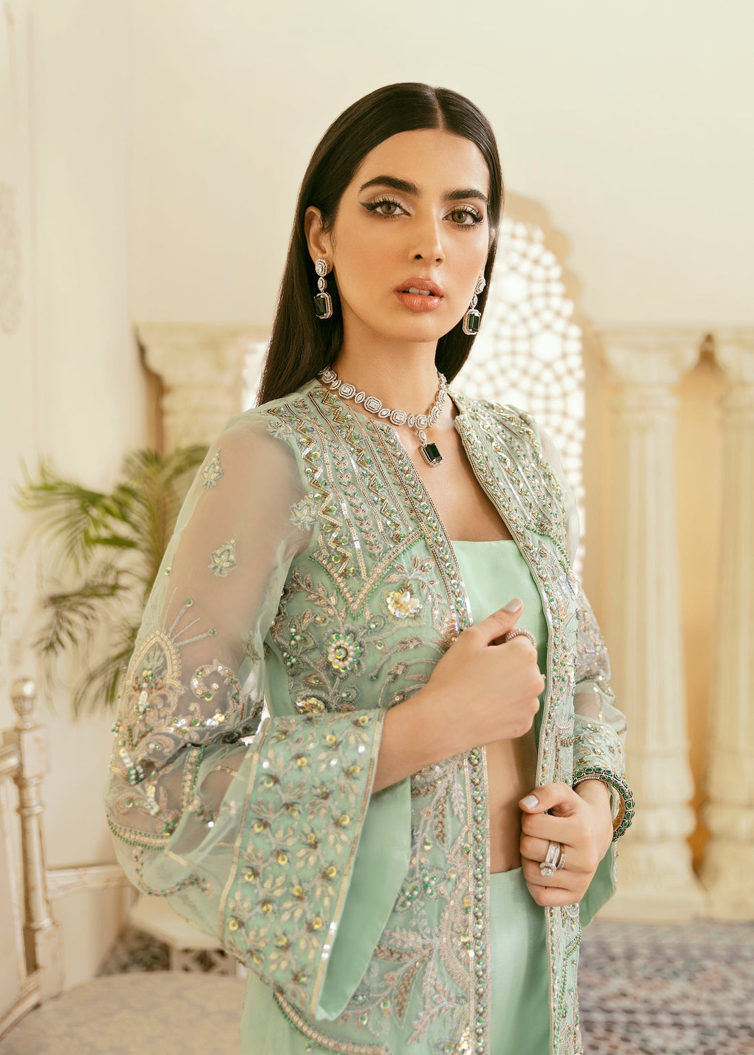 Akbar Aslam | Formals | Juan
