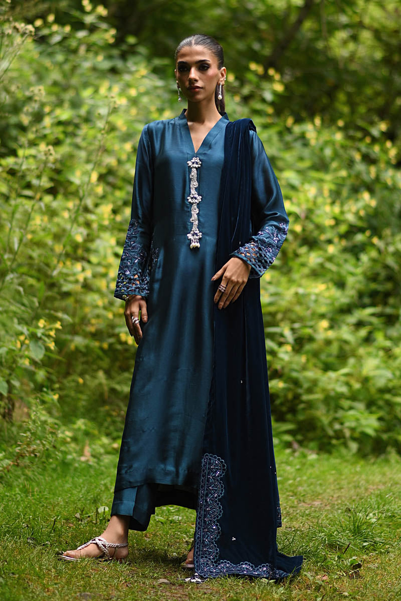 Hue Pret | Farasha Luxury Winter | Mina -  Hue Pret Ladies Clothes - Original Designer Dress - House of Maryam
