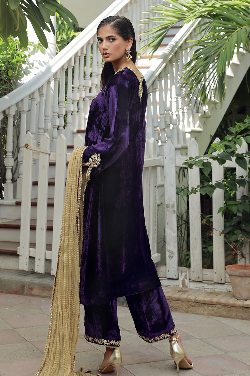 Sana Abbas | Velvet Formals | KANZITE -  Sana Abbas Ladies Clothes - Original Designer Dress - House of Maryam