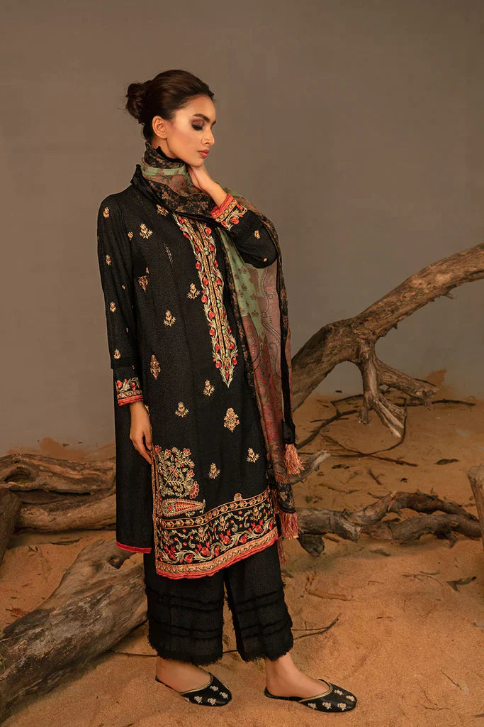 Sobia Nazir | Autumn Winter 23 | 2A -  Sobia Nazir Luxury - Original Designer Dress - House of Maryam
