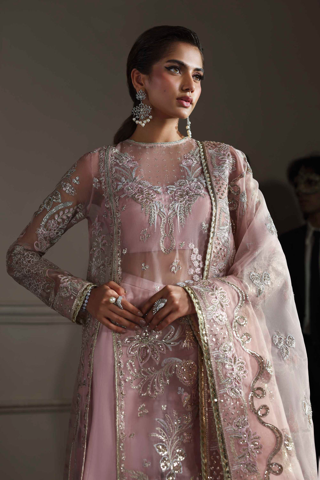 Akbar Aslam | Formals | Shahmeena