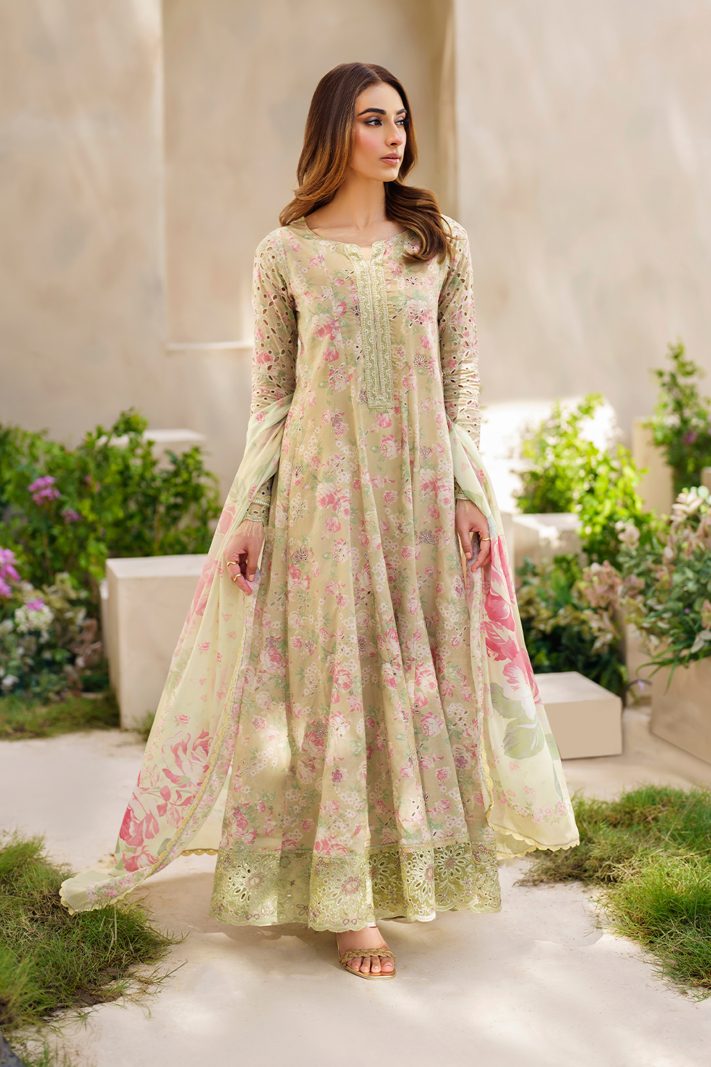Iznik | Festive lawn 24 | SFL-05 -  Iznik Luxury - Original Designer Dress - House of Maryam