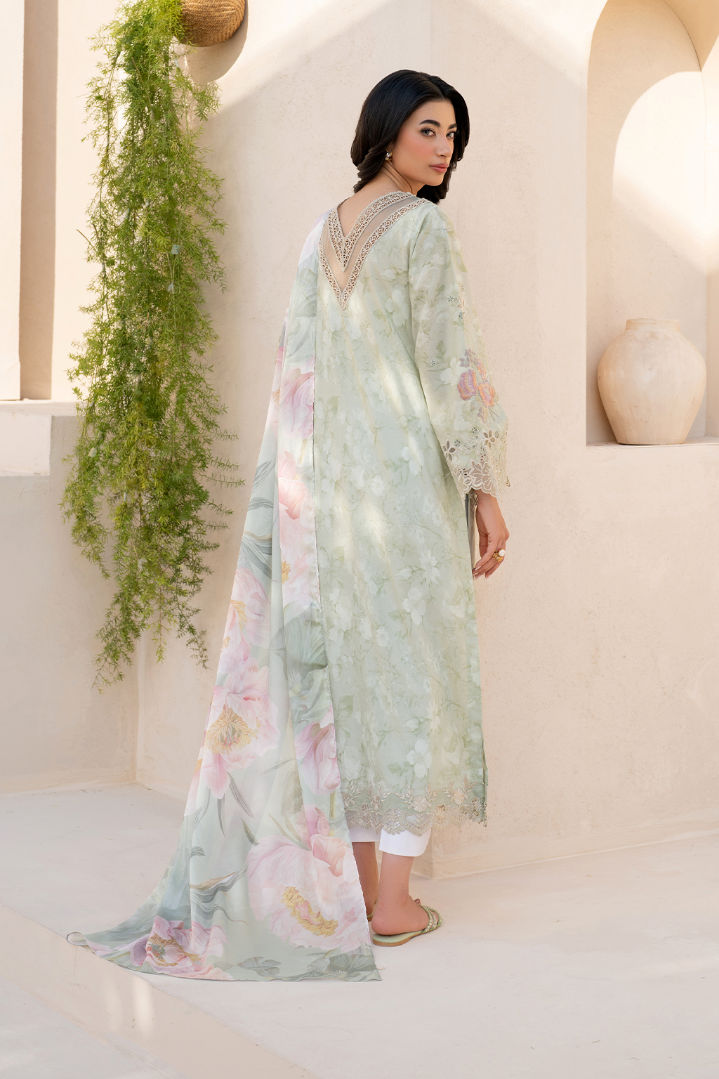 Iznik | Festive Lawn 25 | EFL-07 -  Iznik Ladies Clothes - Original Designer Dress - House of Maryam