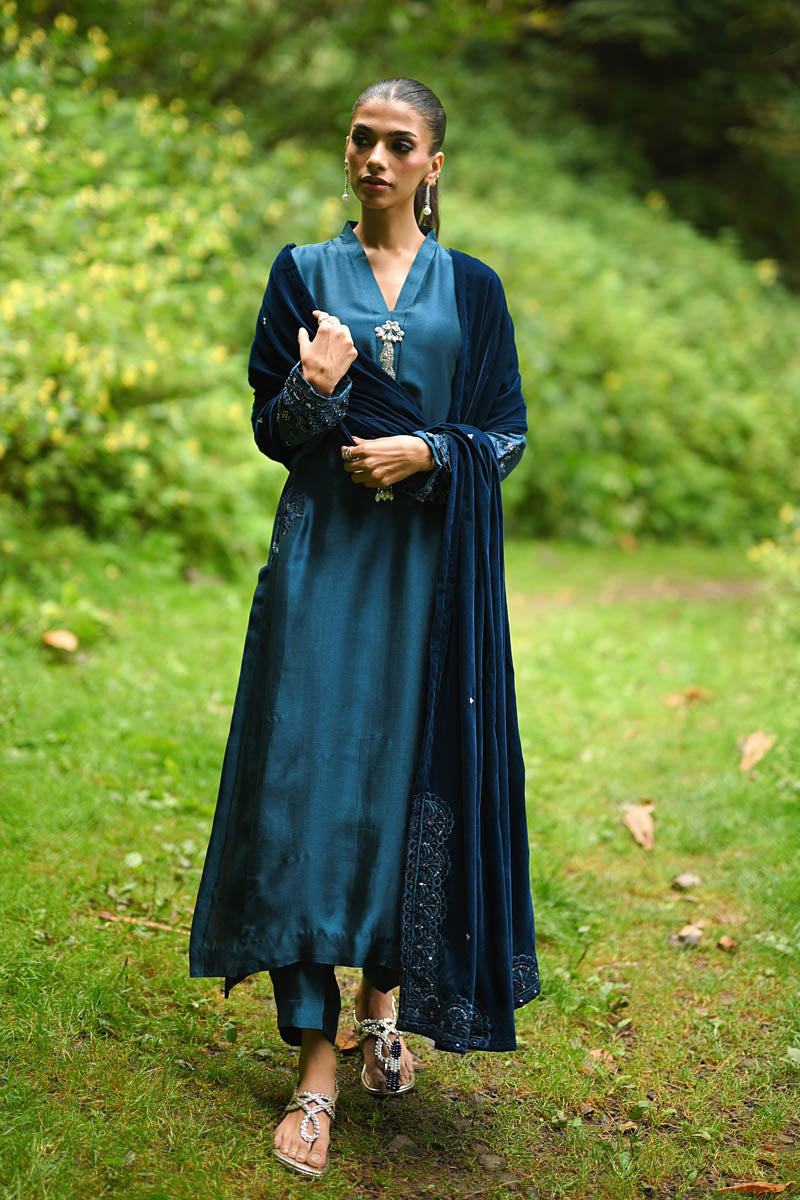 Hue Pret | Farasha Luxury Winter | Mina -  Hue Pret Ladies Clothes - Original Designer Dress - House of Maryam