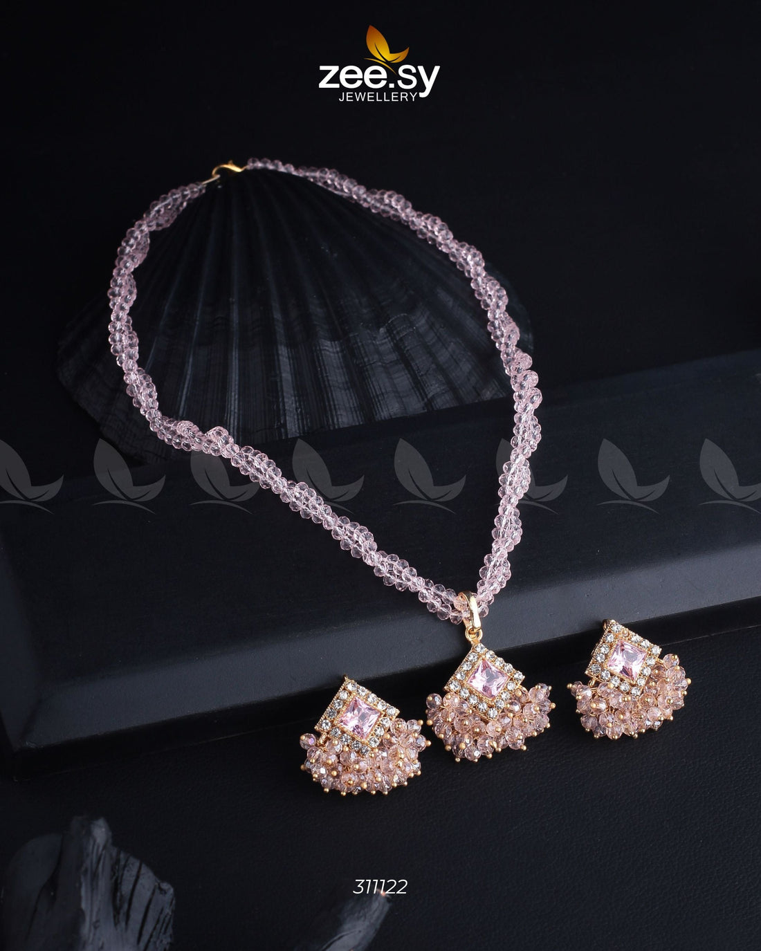 Pendant Necklace -  Zeesy Pendant - Original Designer Dress - House of Maryam