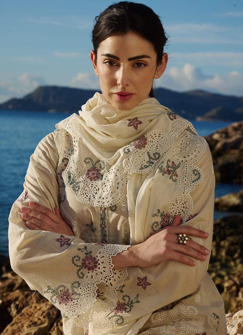 Image | Lawnkari 25 | Reem -  Image Ladies Clothes - Original Designer Dress - House of Maryam
