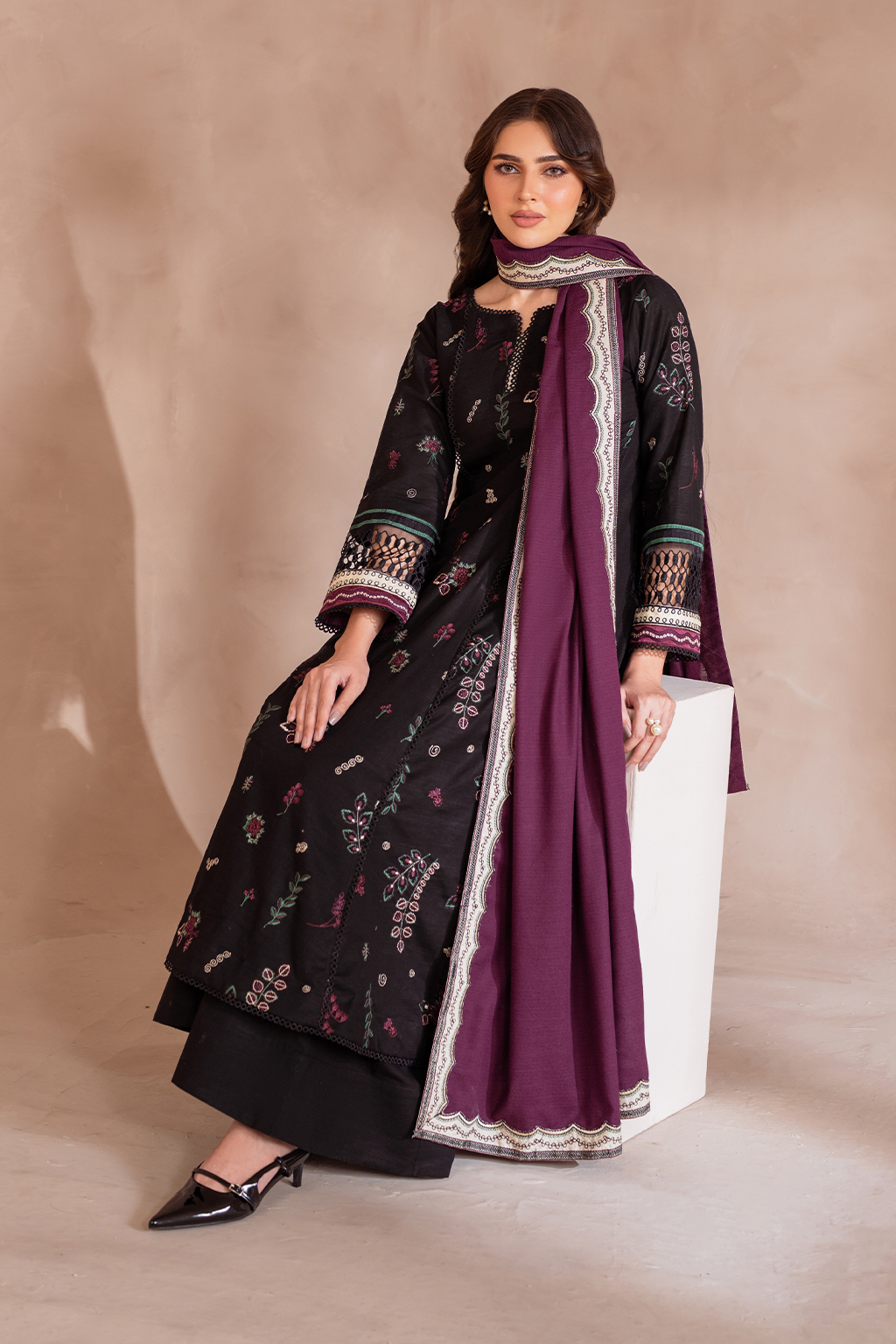 Iznik | Exclusive Winter | UE-363 -  Iznik Ladies Clothes - Original Designer Dress - House of Maryam