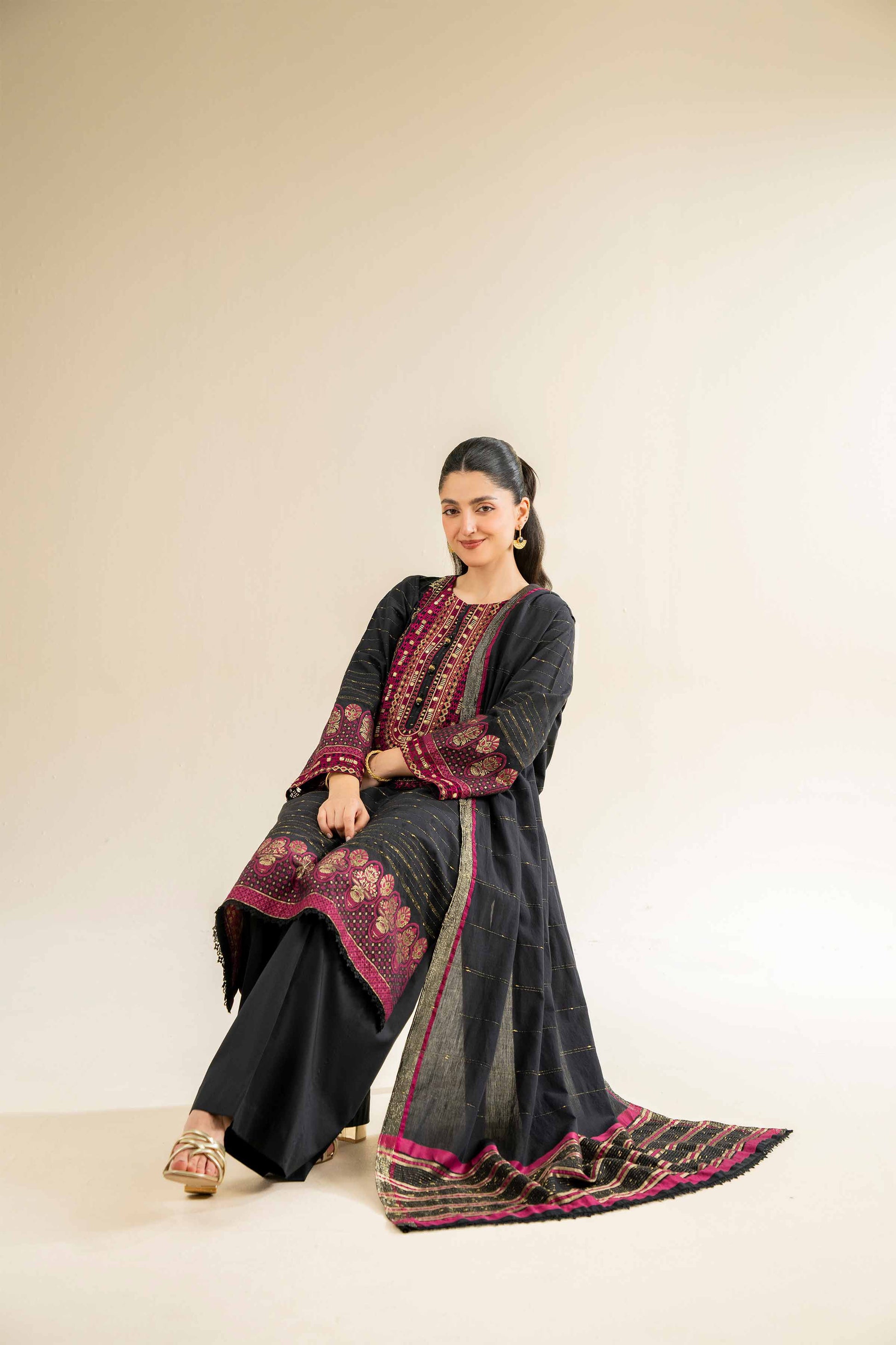 Nishat | Cross Season Edit | 42501041 -  Nishat Ladies Clothes - Original Designer Dress - House of Maryam