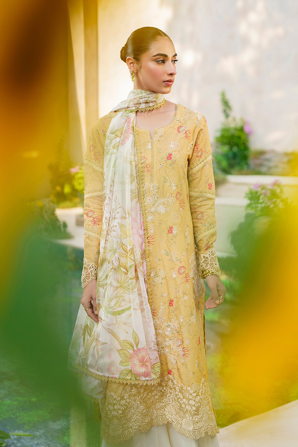 Iznik | Festive lawn 24 | SFL-09 -  Iznik Luxury - Original Designer Dress - House of Maryam
