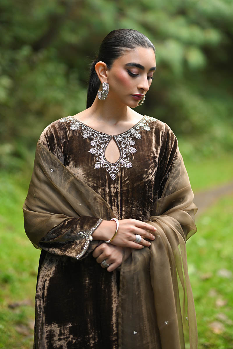 Hue Pret | Farasha Luxury Winter | Baran -  Hue Pret Ladies Clothes - Original Designer Dress - House of Maryam