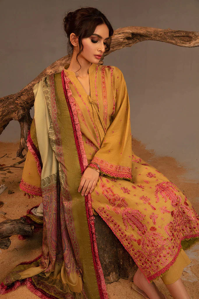 Sobia Nazir | Autumn Winter 23 | 5B -  Sobia Nazir Luxury - Original Designer Dress - House of Maryam