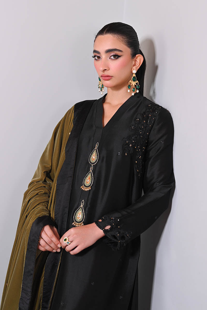 Hue Pret | Farasha Luxury Winter | Nisha -  Hue Pret Ladies Clothes - Original Designer Dress - House of Maryam