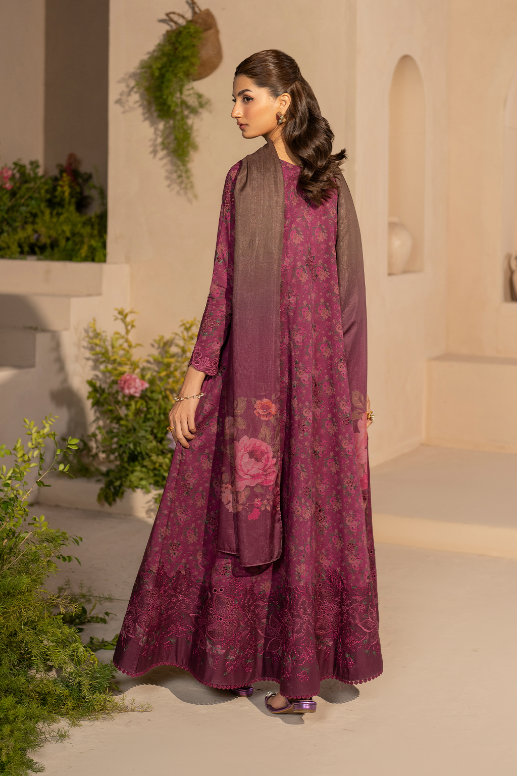 Iznik | Festive Lawn 25 | EFL-09 -  Iznik Ladies Clothes - Original Designer Dress - House of Maryam