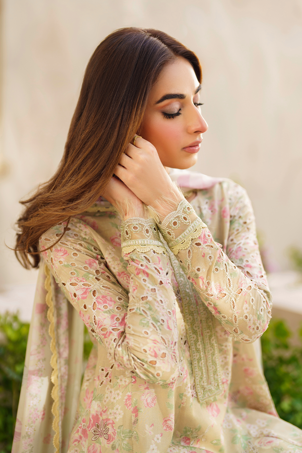 Iznik | Festive lawn 24 | SFL-05 -  Iznik Luxury - Original Designer Dress - House of Maryam