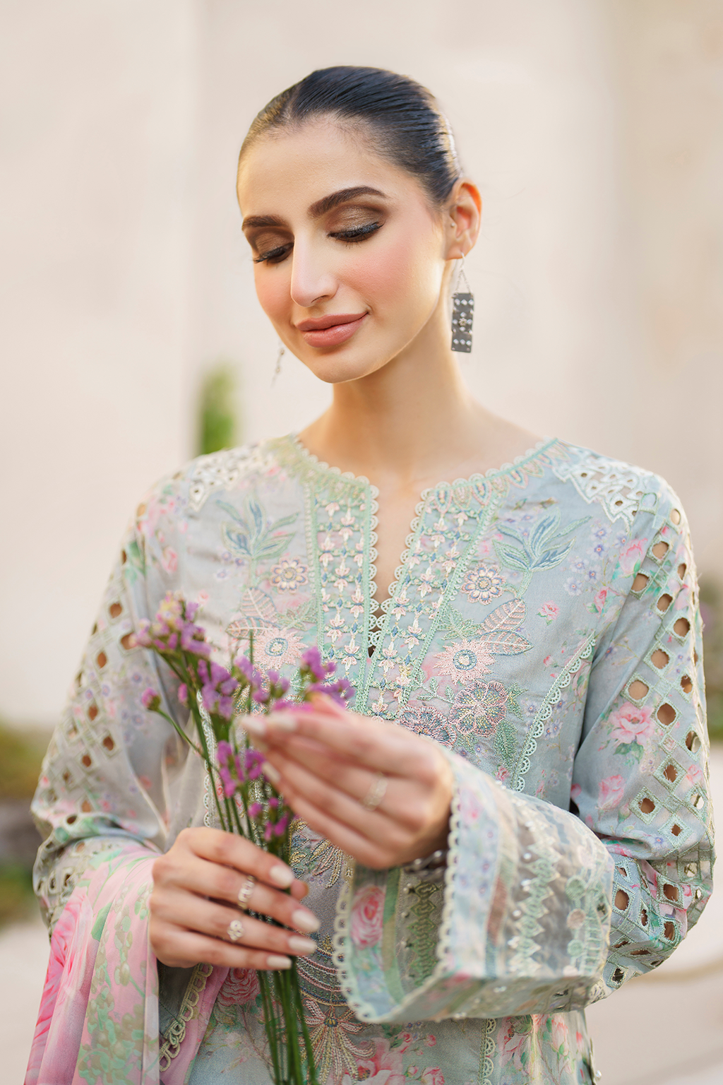 Iznik | Festive lawn 24 | SFL-07 -  Iznik Luxury - Original Designer Dress - House of Maryam