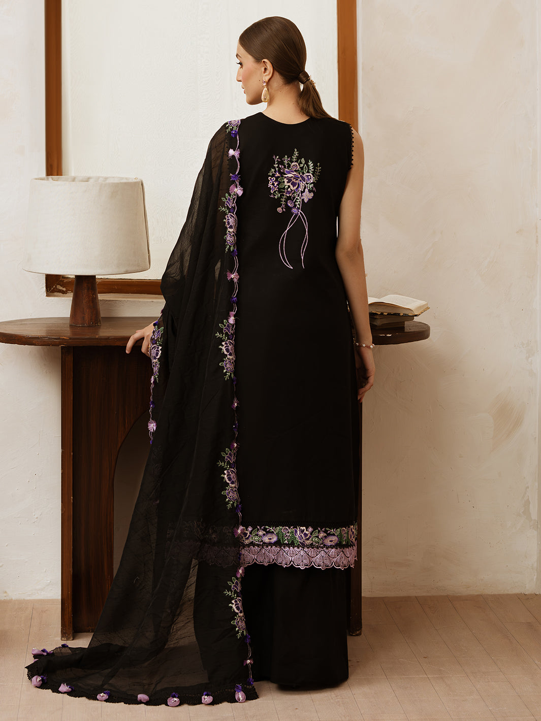 Mahnur | Florence Luxury Lawn 25 | AALEEN -  Mahnur Ladies Clothes - Original Designer Dress - House of Maryam