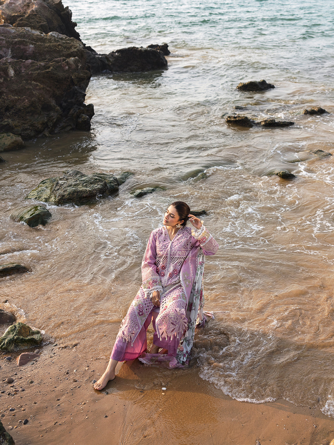 Mahnur | Sirena Luxury Lawn 25 | Aria -  Mahnur Ladies Clothes - Original Designer Dress - House of Maryam