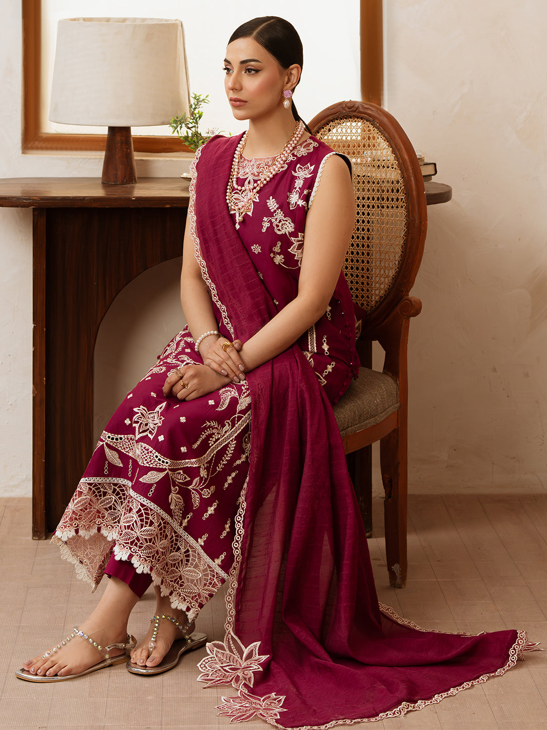 Mahnur | Florence Luxury Lawn 25 | ARLEEN -  Mahnur Ladies Clothes - Original Designer Dress - House of Maryam