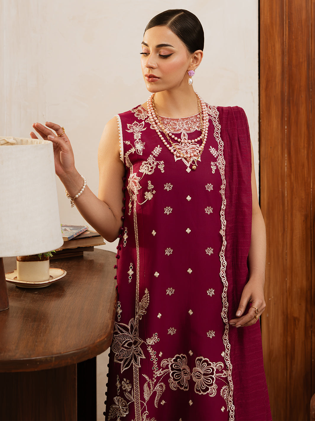 Mahnur | Florence Luxury Lawn 25 | ARLEEN -  Mahnur Ladies Clothes - Original Designer Dress - House of Maryam