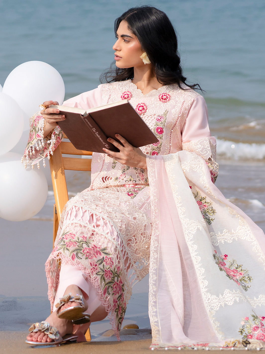 Mahnur | Sirena Luxury Lawn 25 | Azalea -  Mahnur Ladies Clothes - Original Designer Dress - House of Maryam