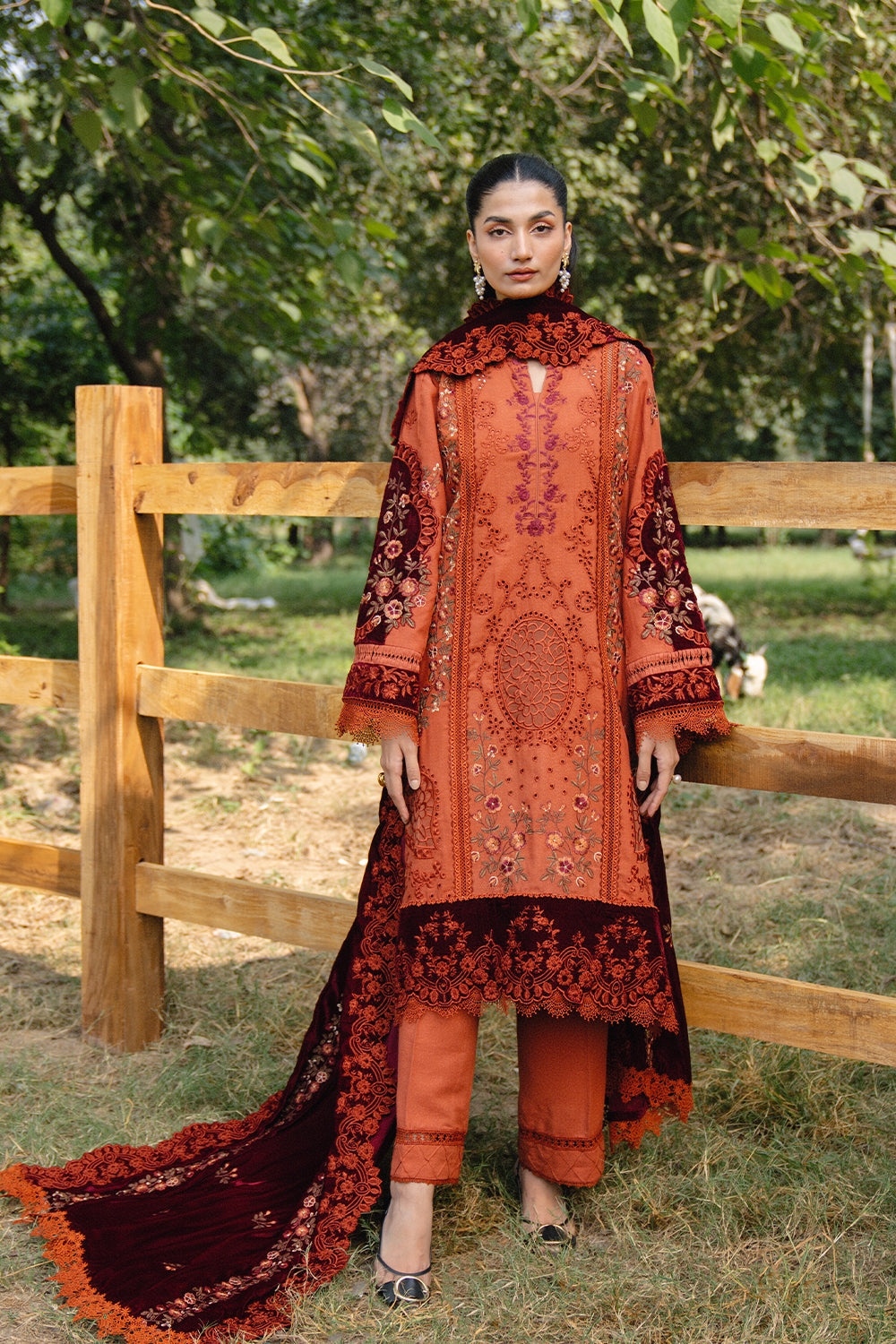 Saira Rizwan | Winter 2024 | CIRO-SRW24-10 -  Saira Rizwan Ladies Clothes - Original Designer Dress - House of Maryam