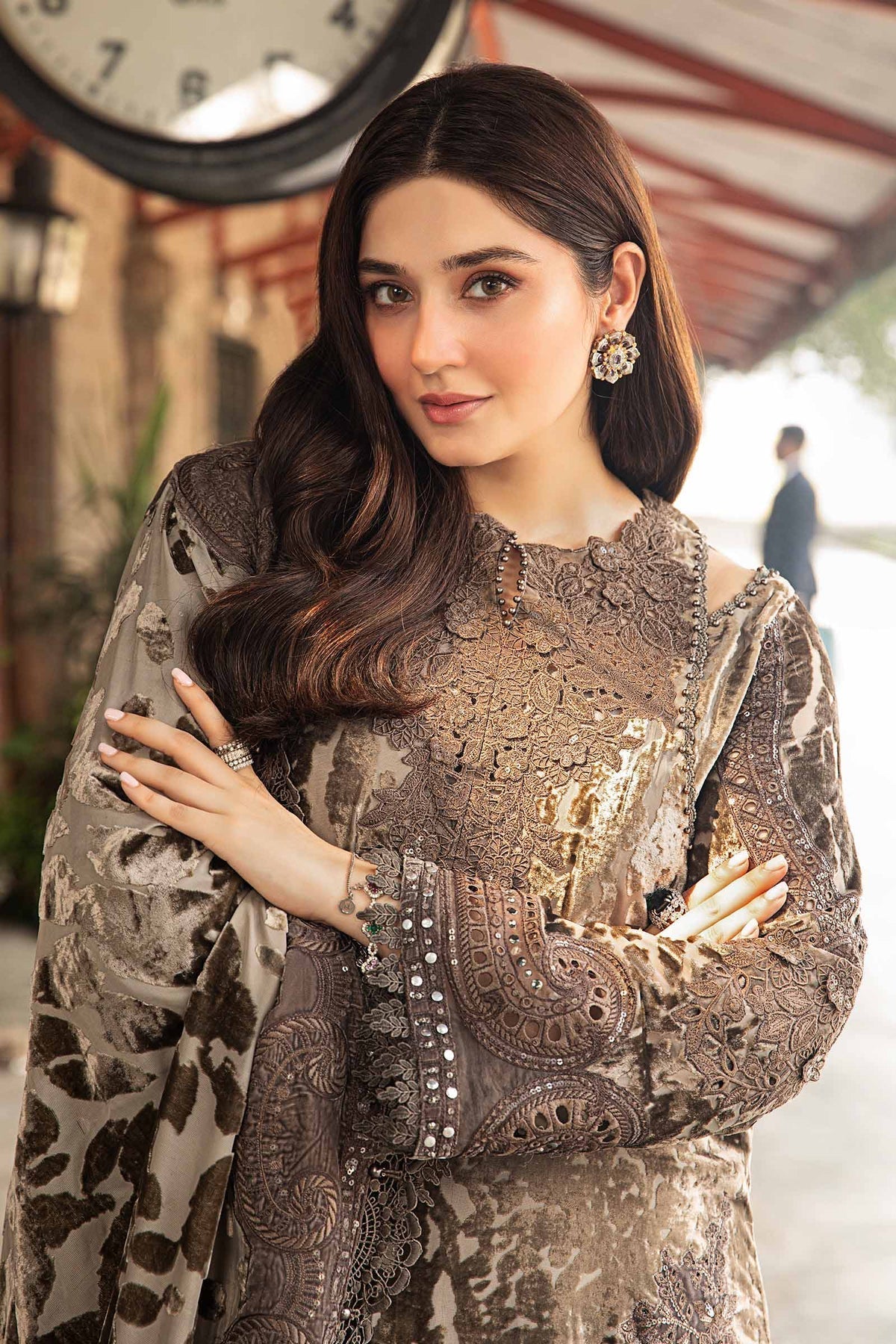Maria B | Winter Luxe 24 | Velvet DL-1201 -  Maria B Ladies Clothes - Original Designer Dress - House of Maryam