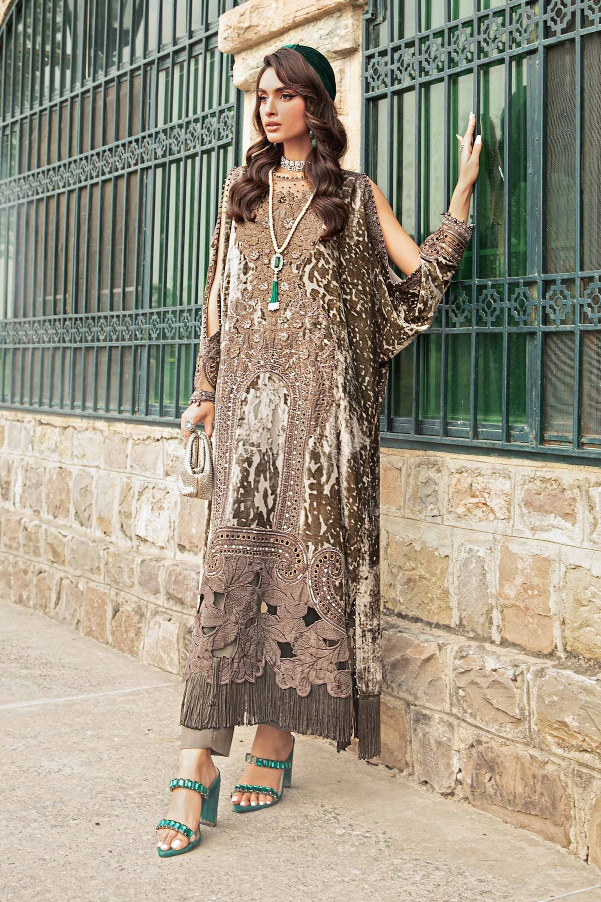 Maria B | Winter Luxe 24 | Velvet DL-1201 -  Maria B Ladies Clothes - Original Designer Dress - House of Maryam