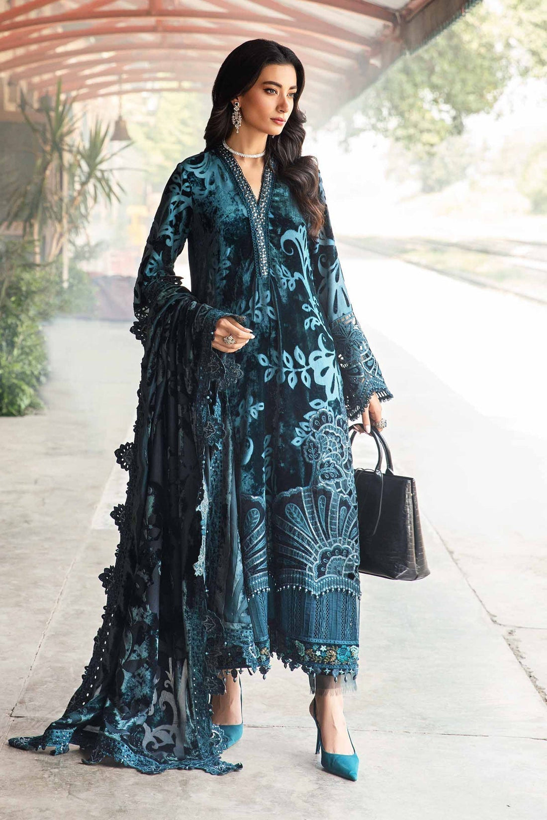 Maria B | Winter Luxe 24 | Velvet DL-1203 -  Maria B Ladies Clothes - Original Designer Dress - House of Maryam
