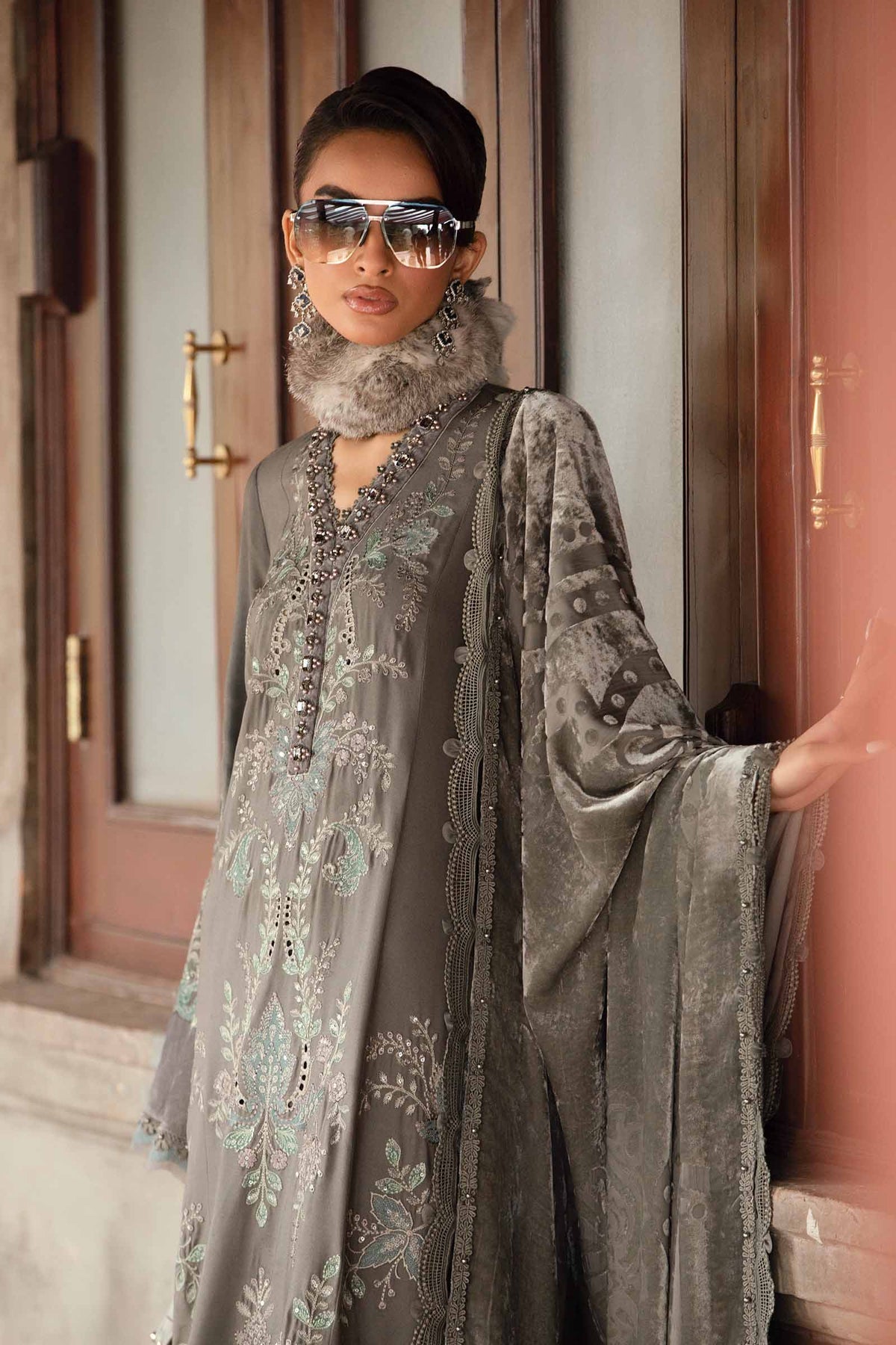 Maria B | Winter Luxe 24 | Velvet DL-1209 -  Maria B Ladies Clothes - Original Designer Dress - House of Maryam