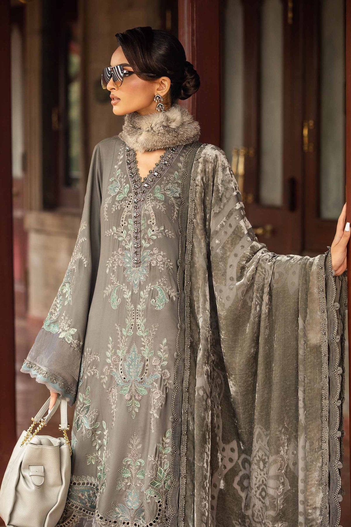 Maria B | Winter Luxe 24 | Velvet DL-1209 -  Maria B Ladies Clothes - Original Designer Dress - House of Maryam