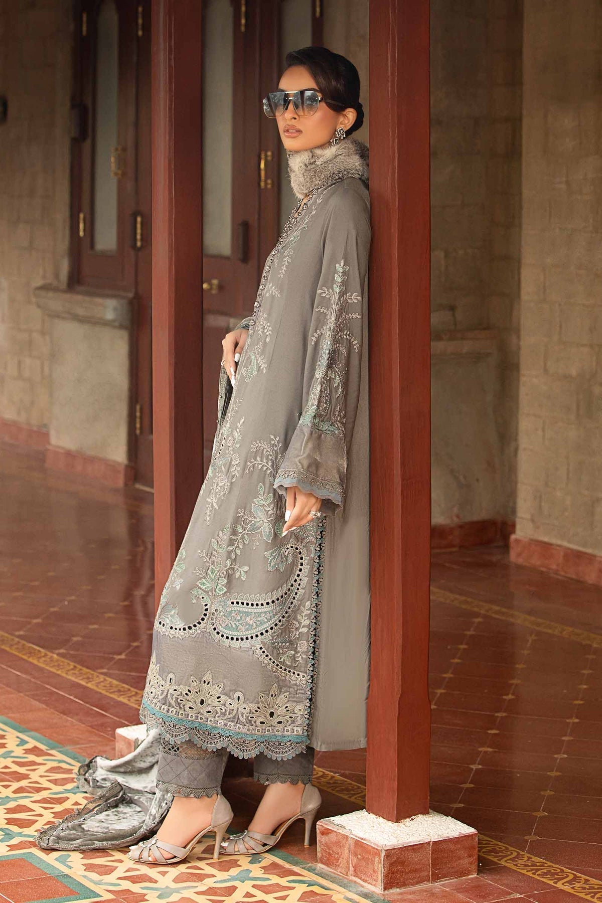 Maria B | Winter Luxe 24 | Velvet DL-1209 -  Maria B Ladies Clothes - Original Designer Dress - House of Maryam