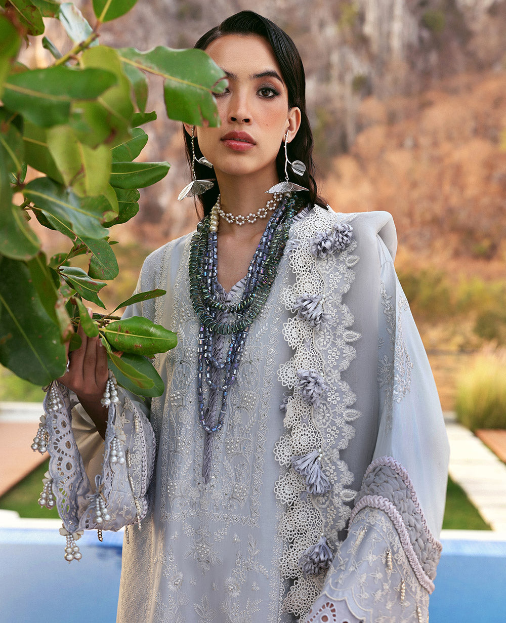 Republic Womenswear | Kalani Eid Luxury Lawn 25 | D3-B - Sitara -  Republic Womenswear Ladies Clothes - Original Designer Dress - House of Maryam