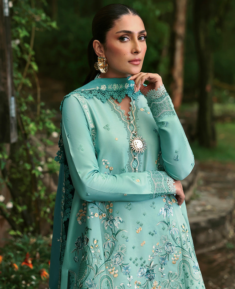 Republic Womenswear | Talia Luxury Lawn 25 | D5-A - Kaeliya -  Republic Womenswear Ladies Clothes - Original Designer Dress - House of Maryam