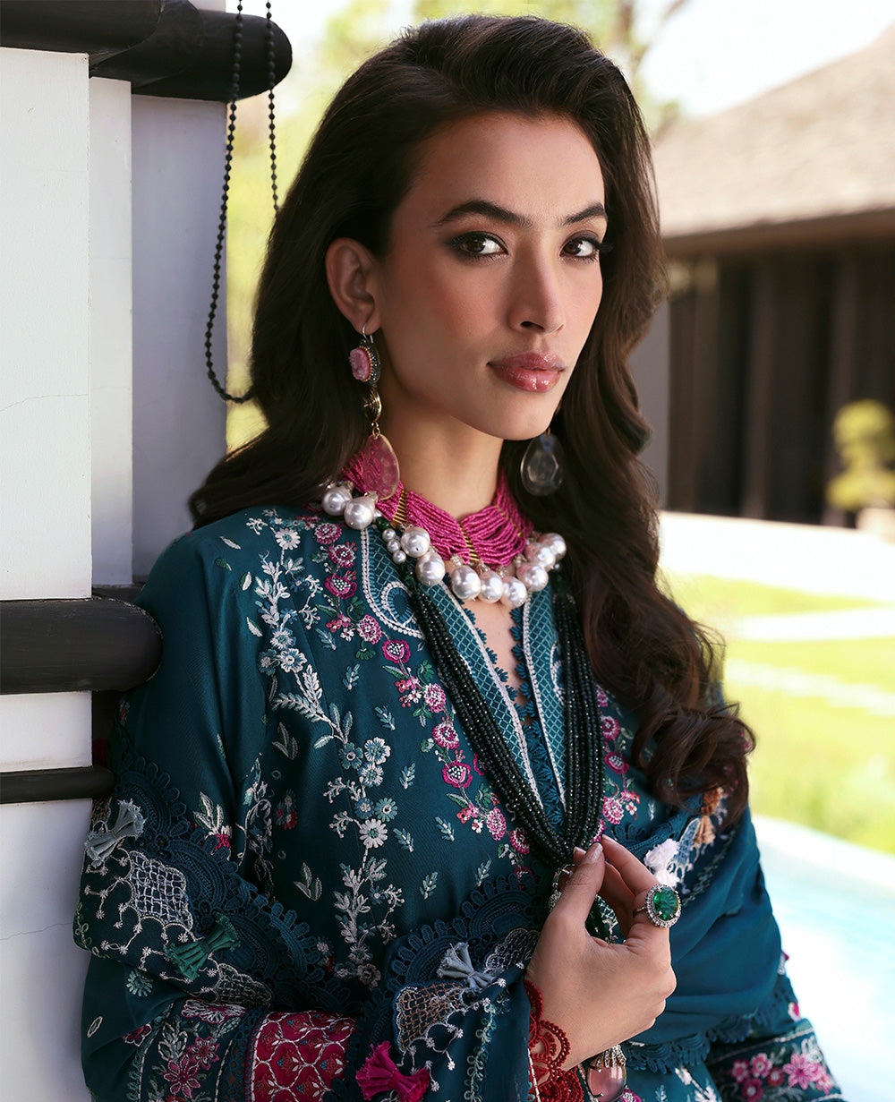 Republic Womenswear | Kalani Eid Luxury Lawn 25 | D6-B - Talia -  Republic Womenswear Ladies Clothes - Original Designer Dress - House of Maryam