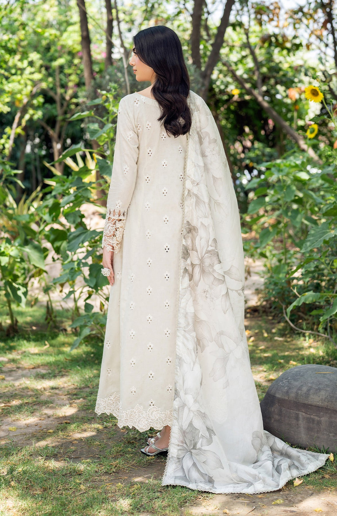 Zarif | Nura Textured Lawn 25 | ISARA -  Zarif Ladies Clothes - Original Designer Dress - House of Maryam