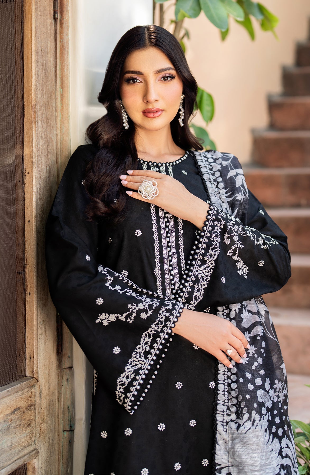 Zarif | Nura Textured Lawn 25 |  MILHA -  Zarif Ladies Clothes - Original Designer Dress - House of Maryam