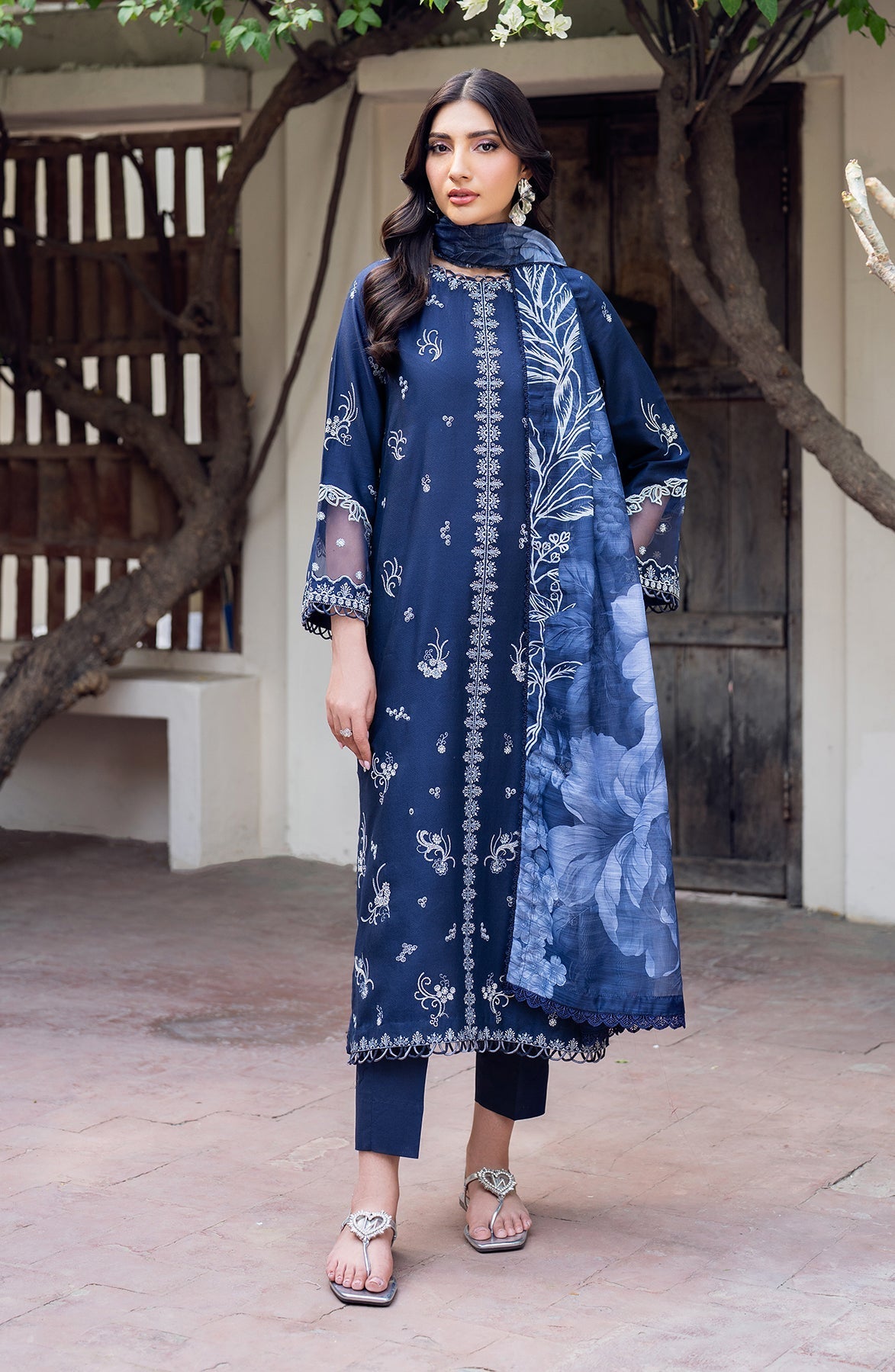 Zarif | Nura Textured Lawn 25 | SEERUM -  Zarif Ladies Clothes - Original Designer Dress - House of Maryam