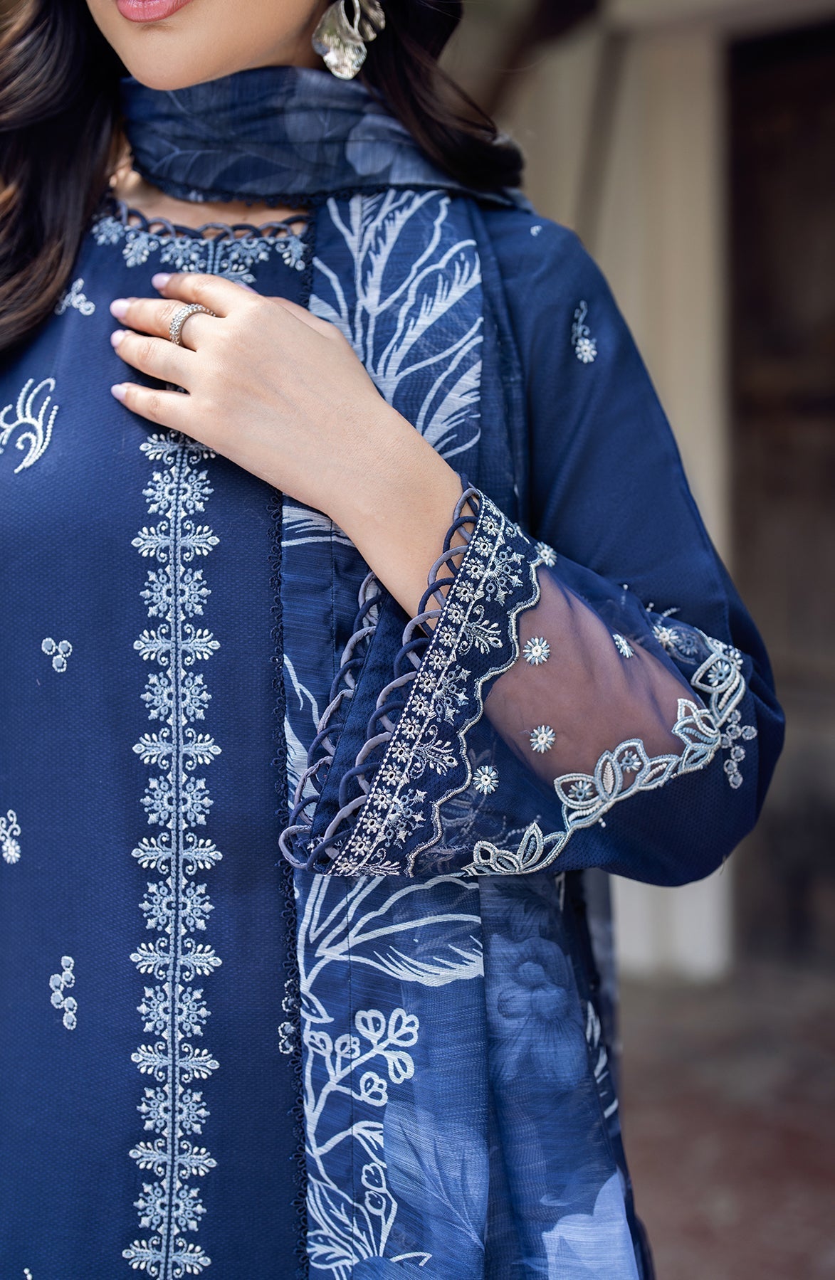 Zarif | Nura Textured Lawn 25 | SEERUM -  Zarif Ladies Clothes - Original Designer Dress - House of Maryam