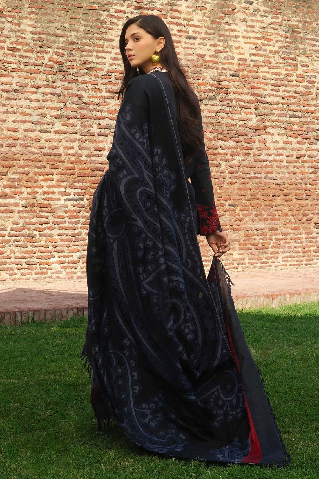 Zara Shahjahan | Winter 24 |  DARYA-D2 -  Zara Shahjahan Ladies Clothes - Original Designer Dress - House of Maryam
