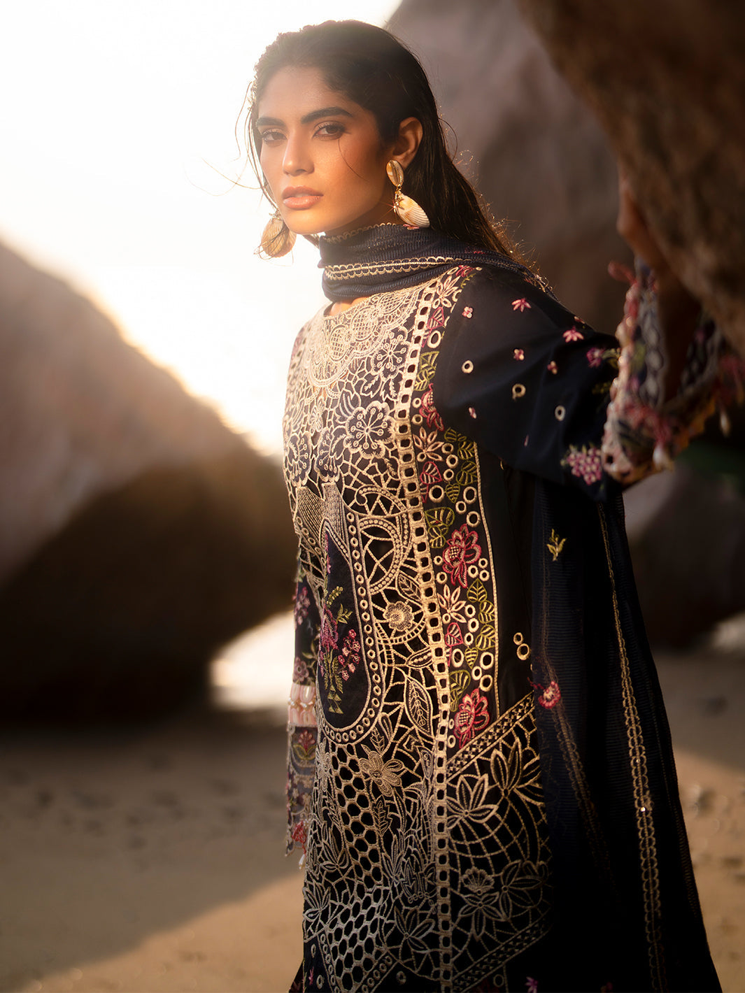 Mahnur | Sirena Luxury Lawn 25 | Derya -  Mahnur Ladies Clothes - Original Designer Dress - House of Maryam