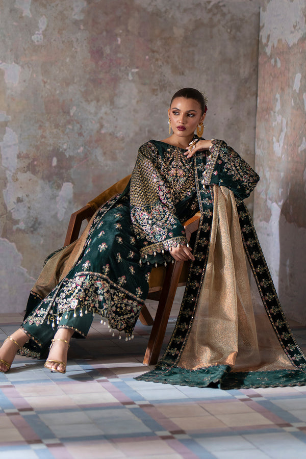 Emaan Adeel | Saanjh Velvet Collection 24 | Nisha -  Emaan Adeel Ladies Clothes - Original Designer Dress - House of Maryam