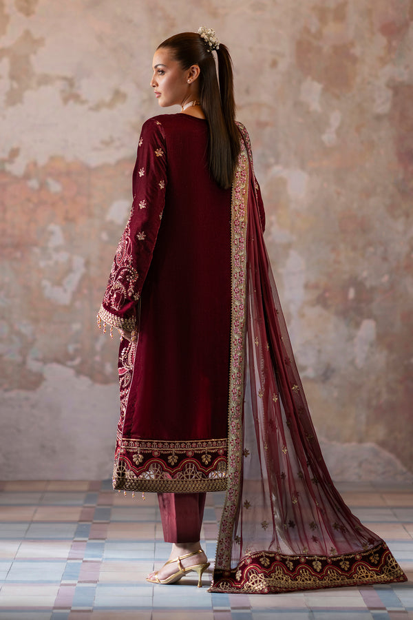 Emaan Adeel | Saanjh Velvet Collection 24 |  Tara -  Emaan Adeel Ladies Clothes - Original Designer Dress - House of Maryam