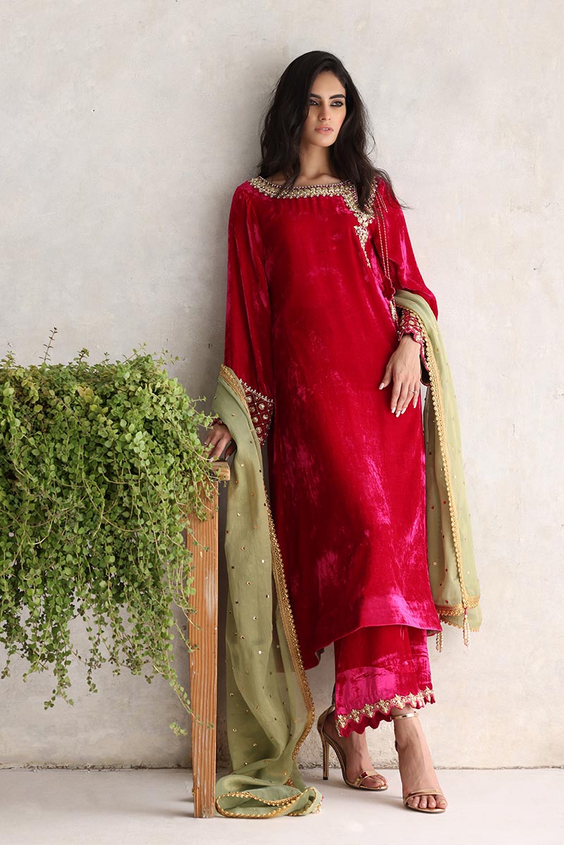 Sana Abbas | Velvet Formals | GULAAL -  Sana Abbas Ladies Clothes - Original Designer Dress - House of Maryam