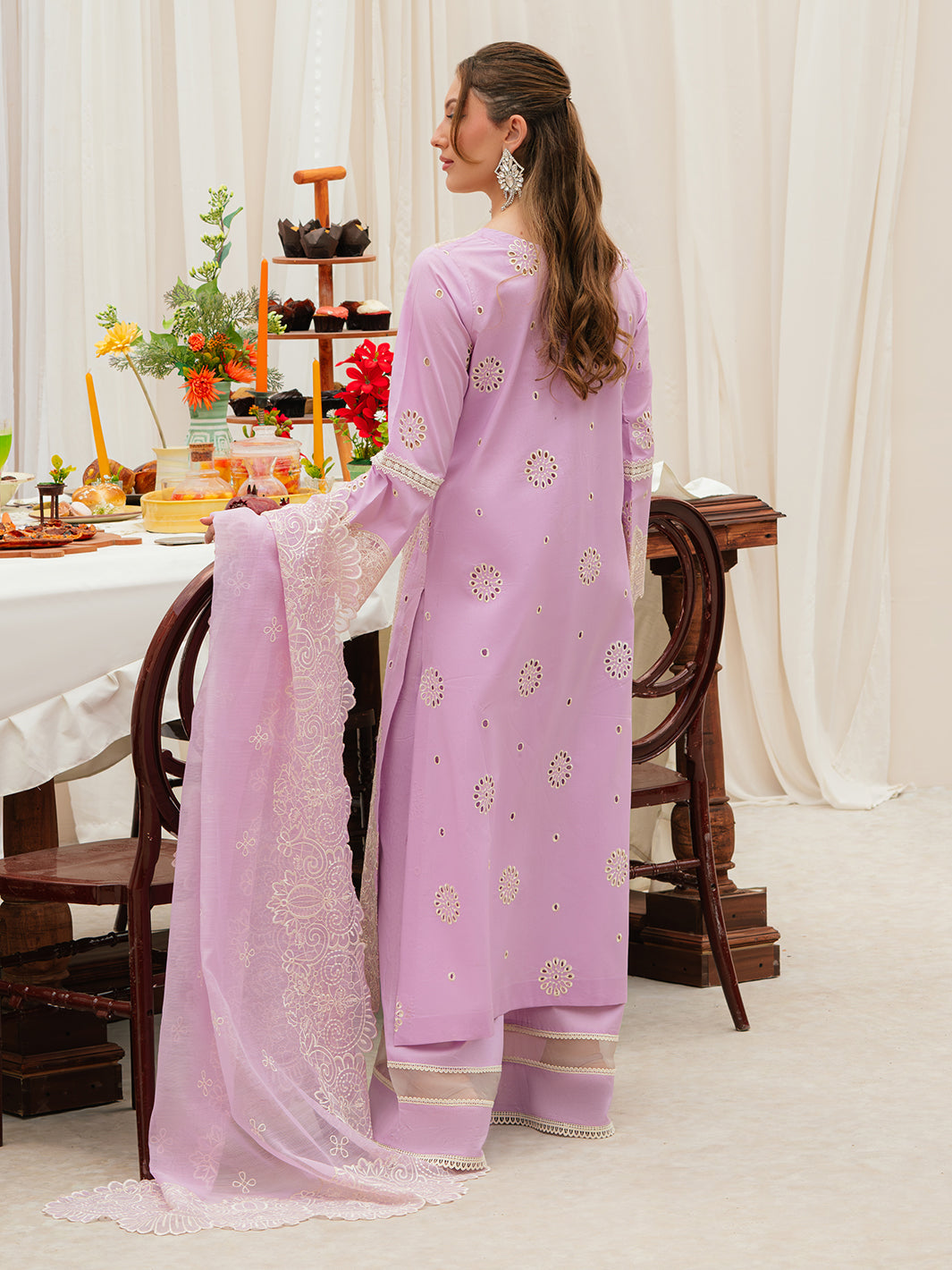 Mahnur | Allenura Luxury Lawn 24 | HARMONY -  Mahnur Luxury - Original Designer Dress - House of Maryam