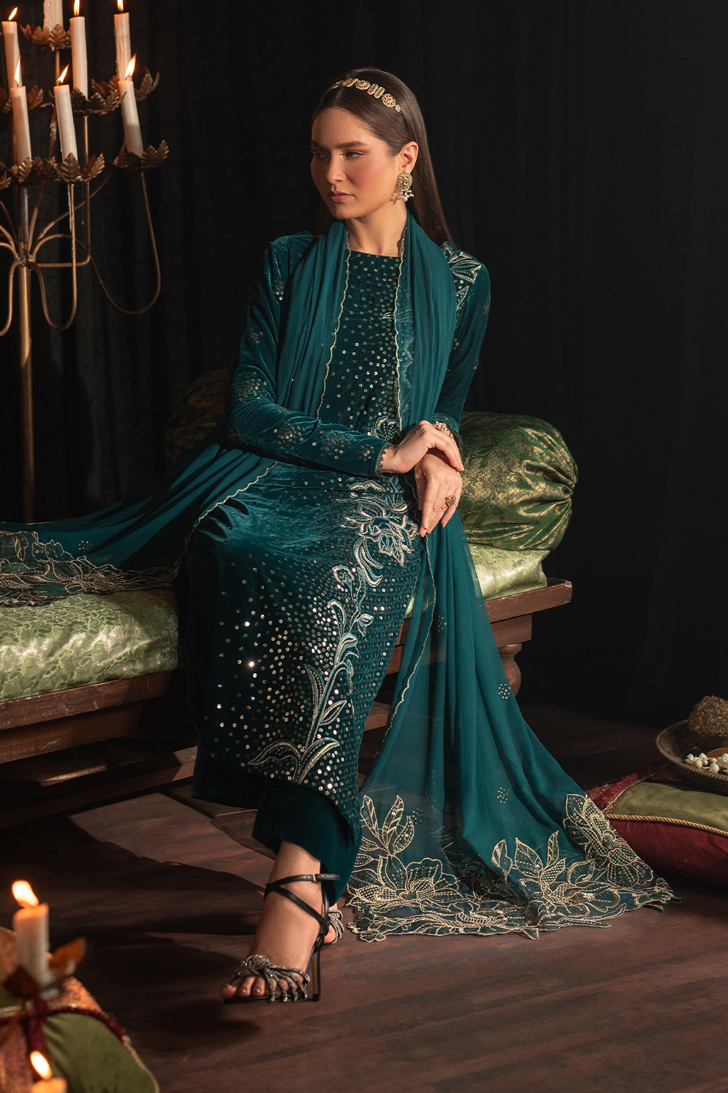 Iznik | Exclusive Velvet | IV-47 -  Iznik Ladies Clothes - Original Designer Dress - House of Maryam